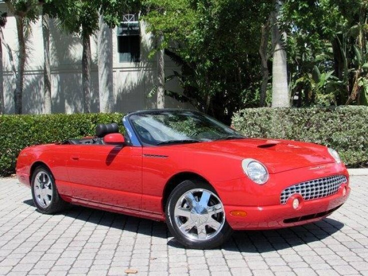 Thumbnail Photo undefined for 2002 Ford Thunderbird